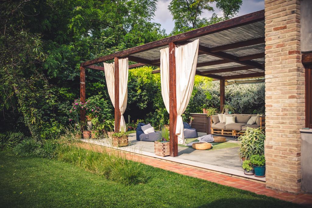 B&B I Fiori Della Cava Pesaro Exteriör bild